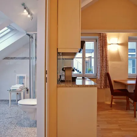 By Gruene Zur Post - 100 % Bio & Ceconi Σάλτσμπουργκ