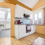 شقة By Gruene Zur Post - 100 % Bio & Ceconi *
