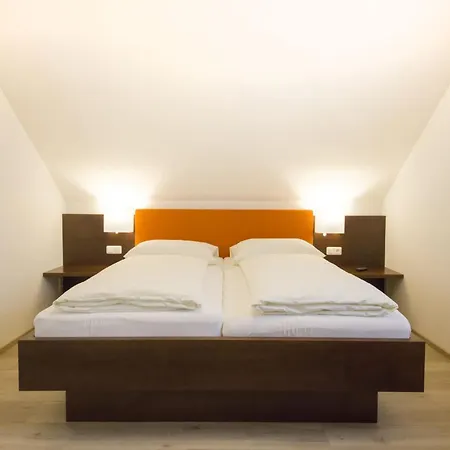 Apartmán By Gruene Zur Post - 100 % Bio & Ceconi