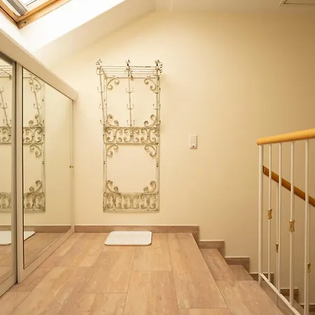 By Gruene Zur Post - 100 % Bio & Ceconi * سالزبورغ