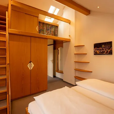 By Gruene Zur Post - 100 % Bio & Ceconi Apartment *