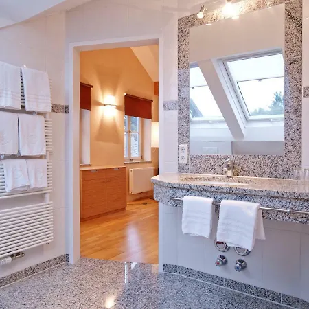 By Gruene Zur Post - 100 % Bio & Ceconi * Solnohrad