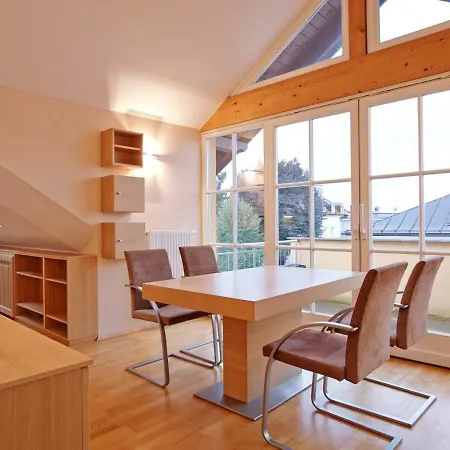 By Gruene Zur Post - 100 % Bio & Ceconi Apartmán Solnohrad