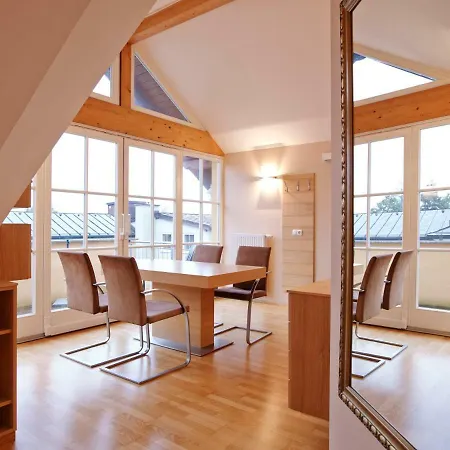 Apartmán By Gruene Zur Post - 100 % Bio & Ceconi