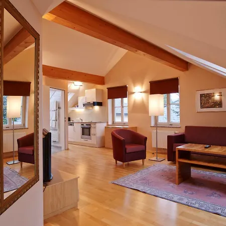 By Gruene Zur Post - 100 % Bio & Ceconi Apartmán Solnohrad