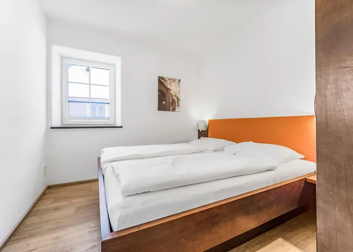 By Gruene Zur Post - 100 % Bio & Ceconi