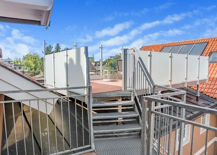 By Gruene Zur Post - 100 % Bio & Ceconi * Salzburg