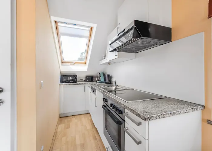 By Gruene Zur Post - 100 % Bio & Ceconi Lejlighed *