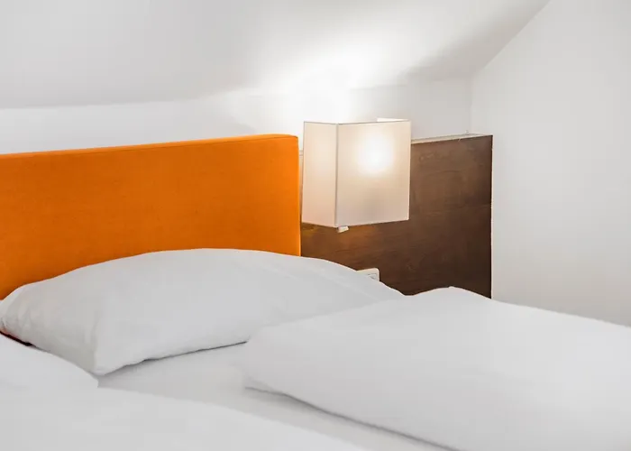 By Gruene Zur Post - 100 % Bio & Ceconi Lejlighed Salzburg