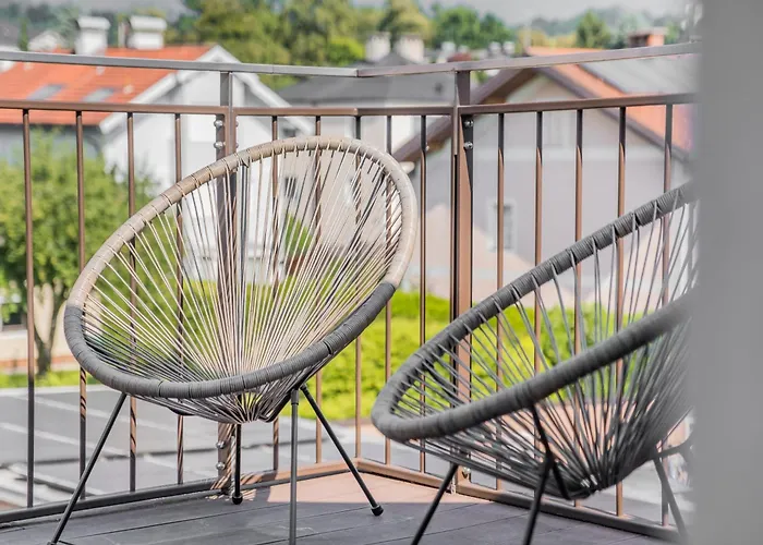 By Gruene Zur Post - 100 % Bio & Ceconi * Salzburg