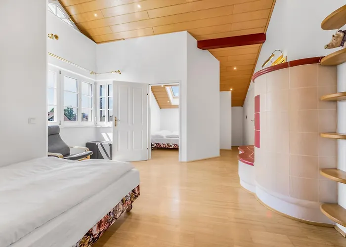 By Gruene Zur Post - 100 % Bio & Ceconi * Salzburg