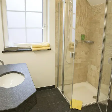 By Gruene Zur Post - 100 % Bio & Ceconi Apartamento