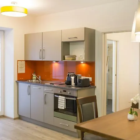 By Gruene Zur Post - 100 % Bio & Ceconi Apartamento Salzburgo