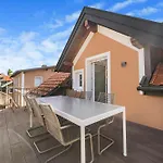 By Gruene Zur Post - 100 % Bio & Ceconi