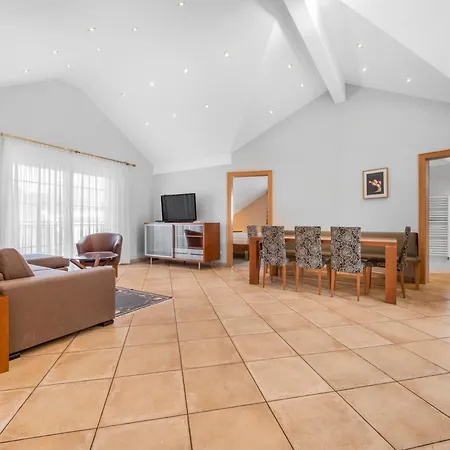 By Gruene Zur Post - 100 % Bio & Ceconi Apartament Salzburg