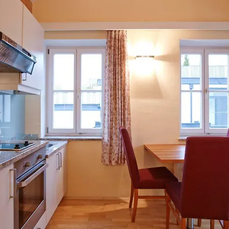 By Gruene Zur Post - 100 % Bio & Ceconi