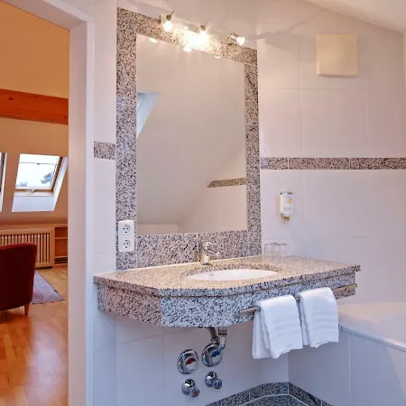 By Gruene Zur Post - 100 % Bio & Ceconi